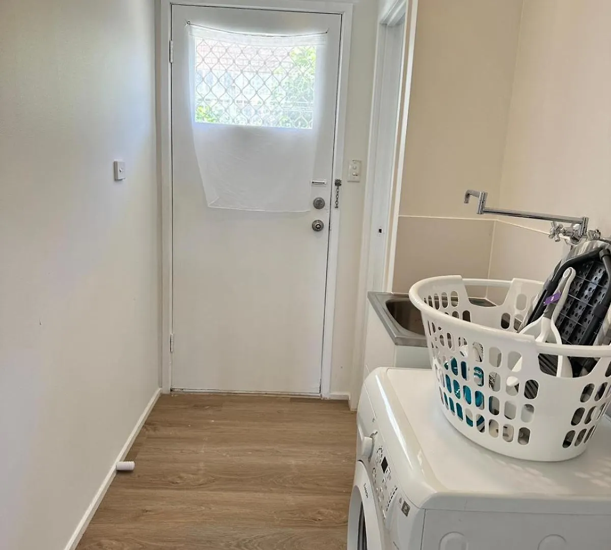 3Br Cozy Sunnybank Hills Home Brisbane 0*,  Australia