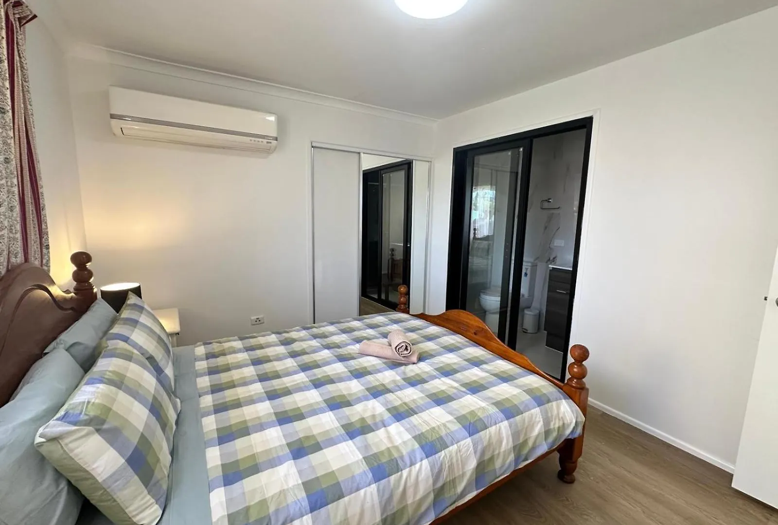 3Br Cozy Sunnybank Hills Home Brisbane Australia